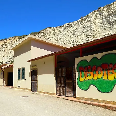 Πάρκο διακοπών Eraclea Minoa Village 3*