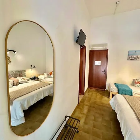 Eraclea Minoa Village Монталлегро