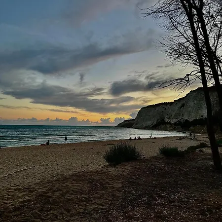 Eraclea Minoa Village 3*