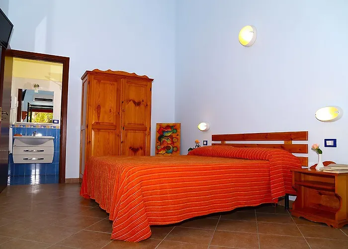 Eraclea Minoa Village Монталлегро