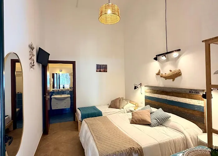 Eraclea Minoa Village Монталлегро